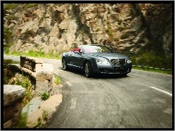 Zakręt, Bentley Continental GTC, Ostry